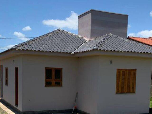 #75 - Casa para Venda em Parobé - RS - 2