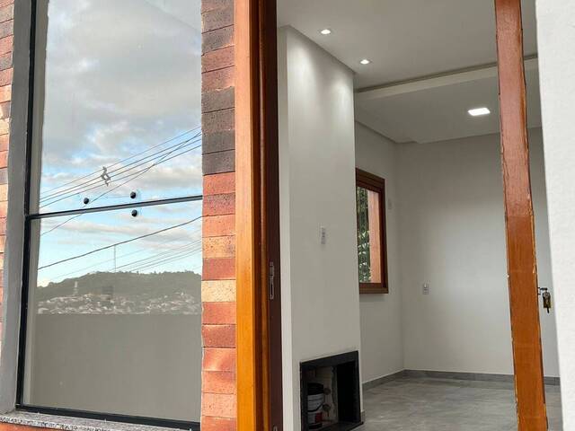 #1 - Casa para Venda em Parobé - RS