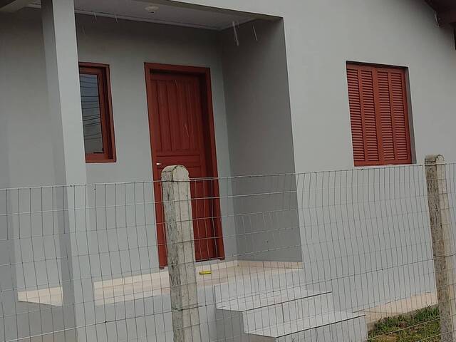 #118 - Casa para Venda em Parobé - RS - 2