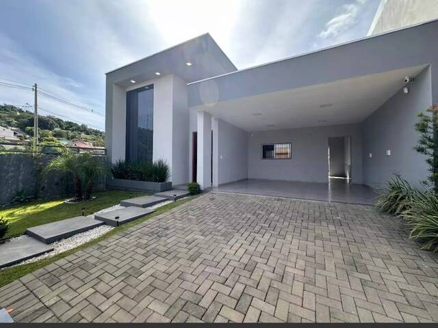 #119 - Casa para Venda em Parobé - RS