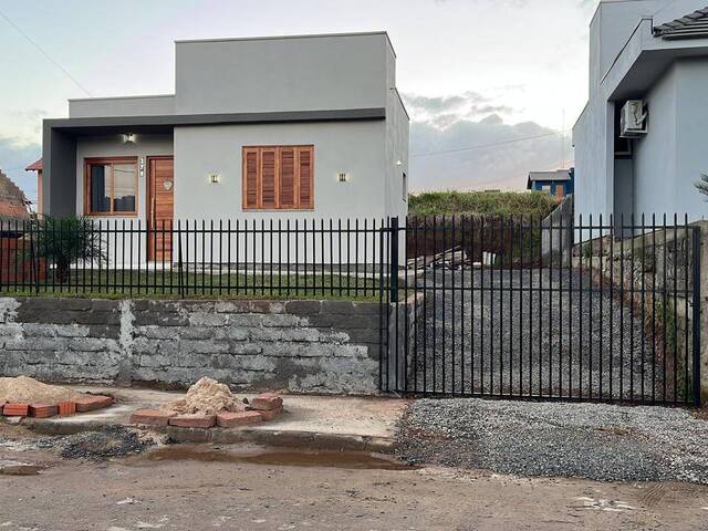 #120 - Casa para Venda em Parobé - RS