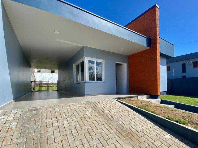 #108 - Casa para Venda em Taquara - RS - 2